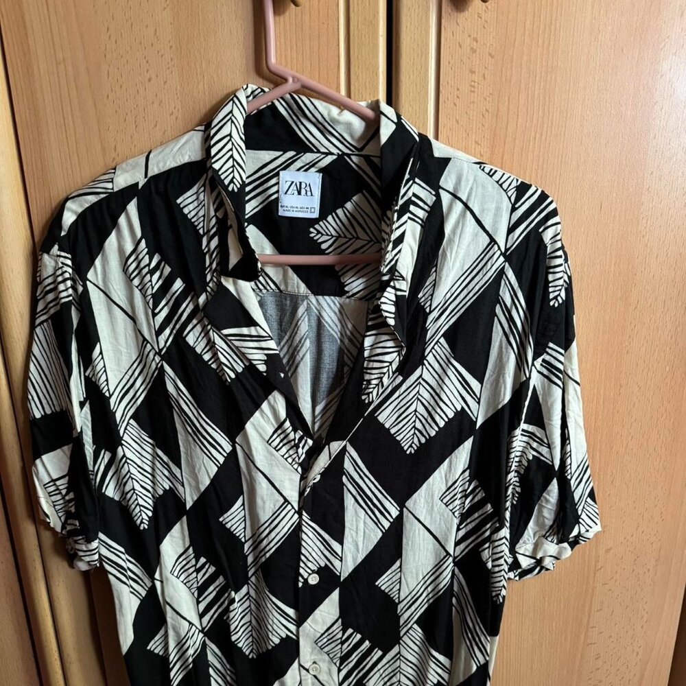 zara men short sleeve button down shirt xl size